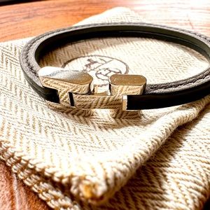 Hermes men leather bracelet.